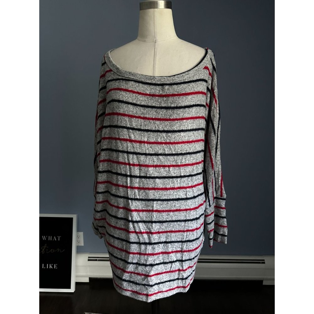Botanique striped knit sweater top scoop neckline SMALL runs bigger